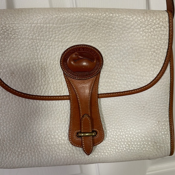dooney and Bourke vintage shoulder bag, white leather pebbled - Picture 3 of 11